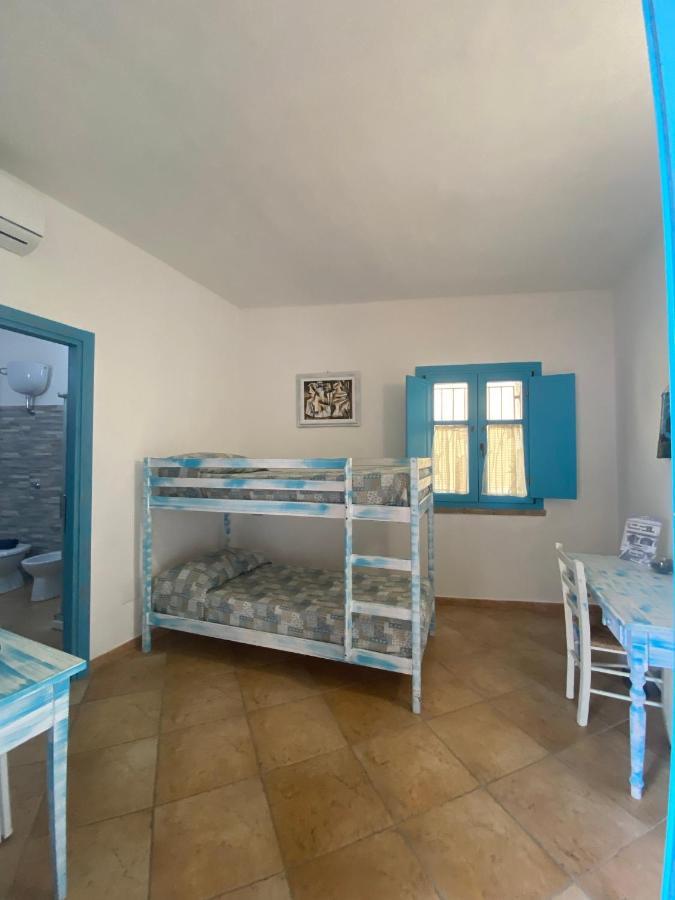 ムラヴェーラ Centu Concas Bed & Breakfast エクステリア 写真