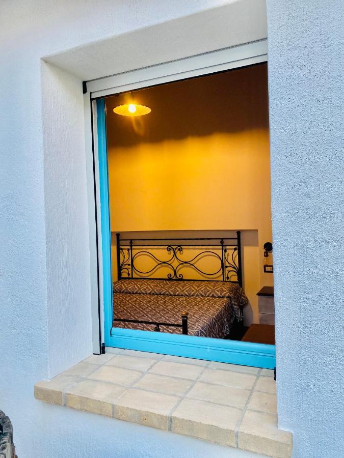 ムラヴェーラ Centu Concas Bed & Breakfast エクステリア 写真